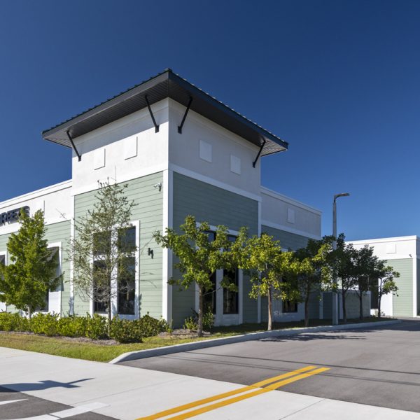 Bonita Breeze Luxury Auto Condos Bonita Springs, FL Waltbillig