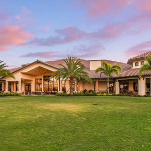 Esp-of-Naples-Culinary-Center-4996-16x9_1